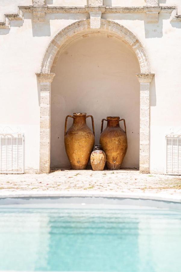 Villa Encantamiento - Dimora Gelsomino - Masseria Storica Nel Cuore Della Puglia Con Piscina Latiano Екстер'єр фото