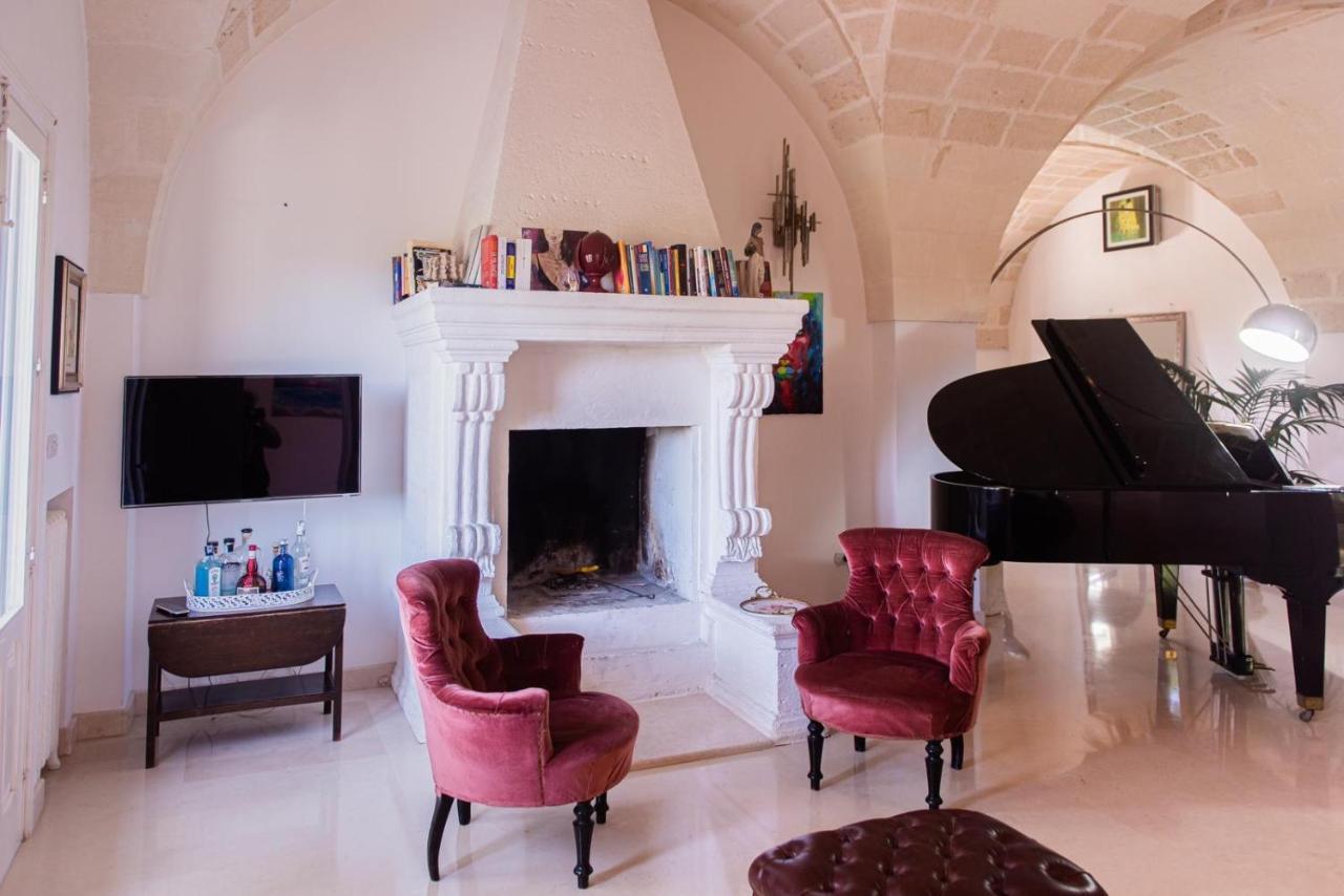 Villa Encantamiento - Dimora Gelsomino - Masseria Storica Nel Cuore Della Puglia Con Piscina Latiano Екстер'єр фото